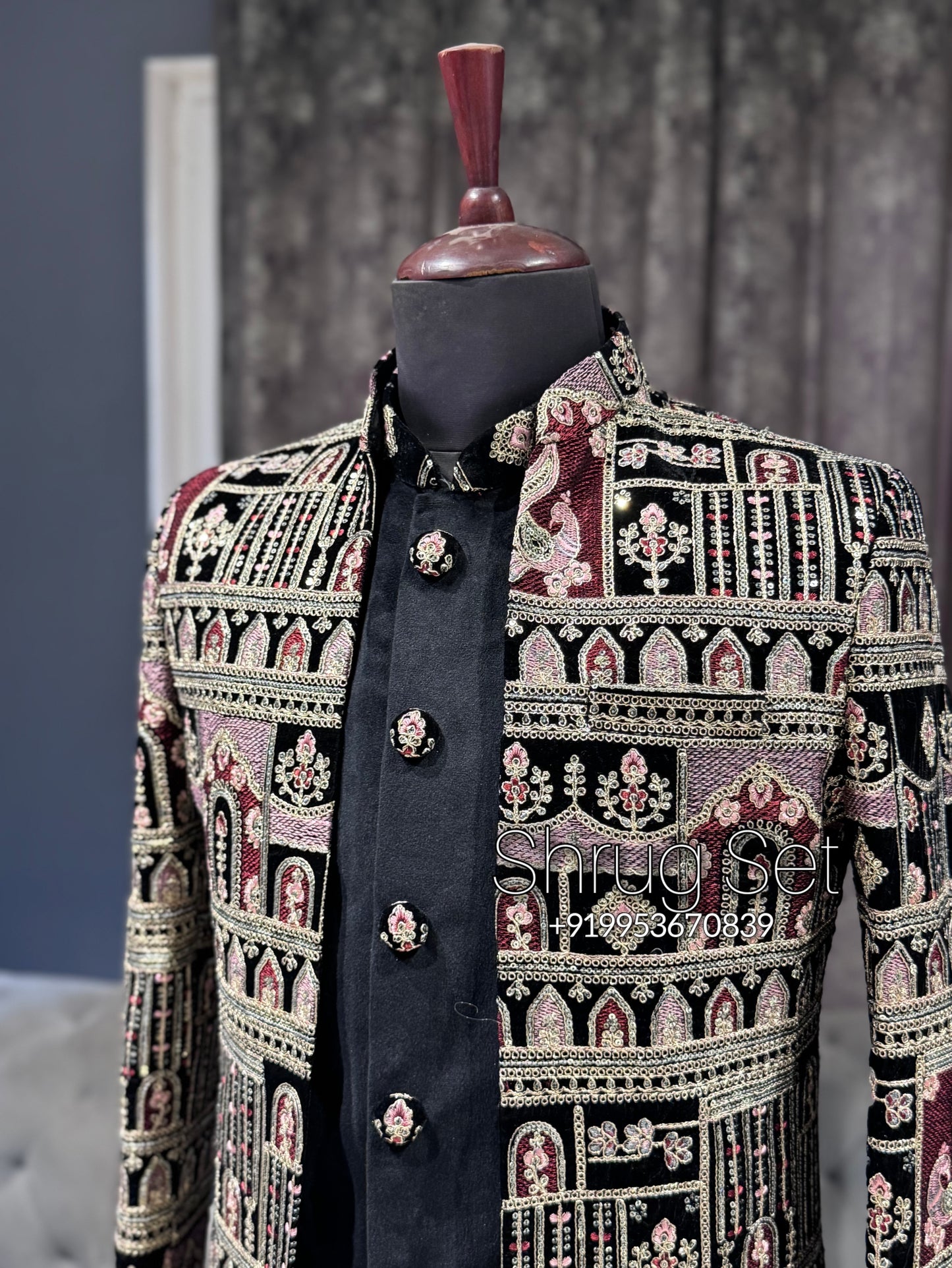 Black GoldenAntique Threadwork Shrug Set