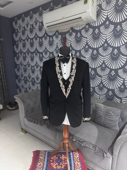 Men Designer Embroidered Tuxedo 5pc Suit