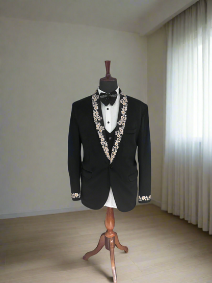 Men Designer Embroidered Tuxedo 5pc Suit