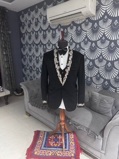 Men Designer Embroidered Tuxedo 5pc Suit