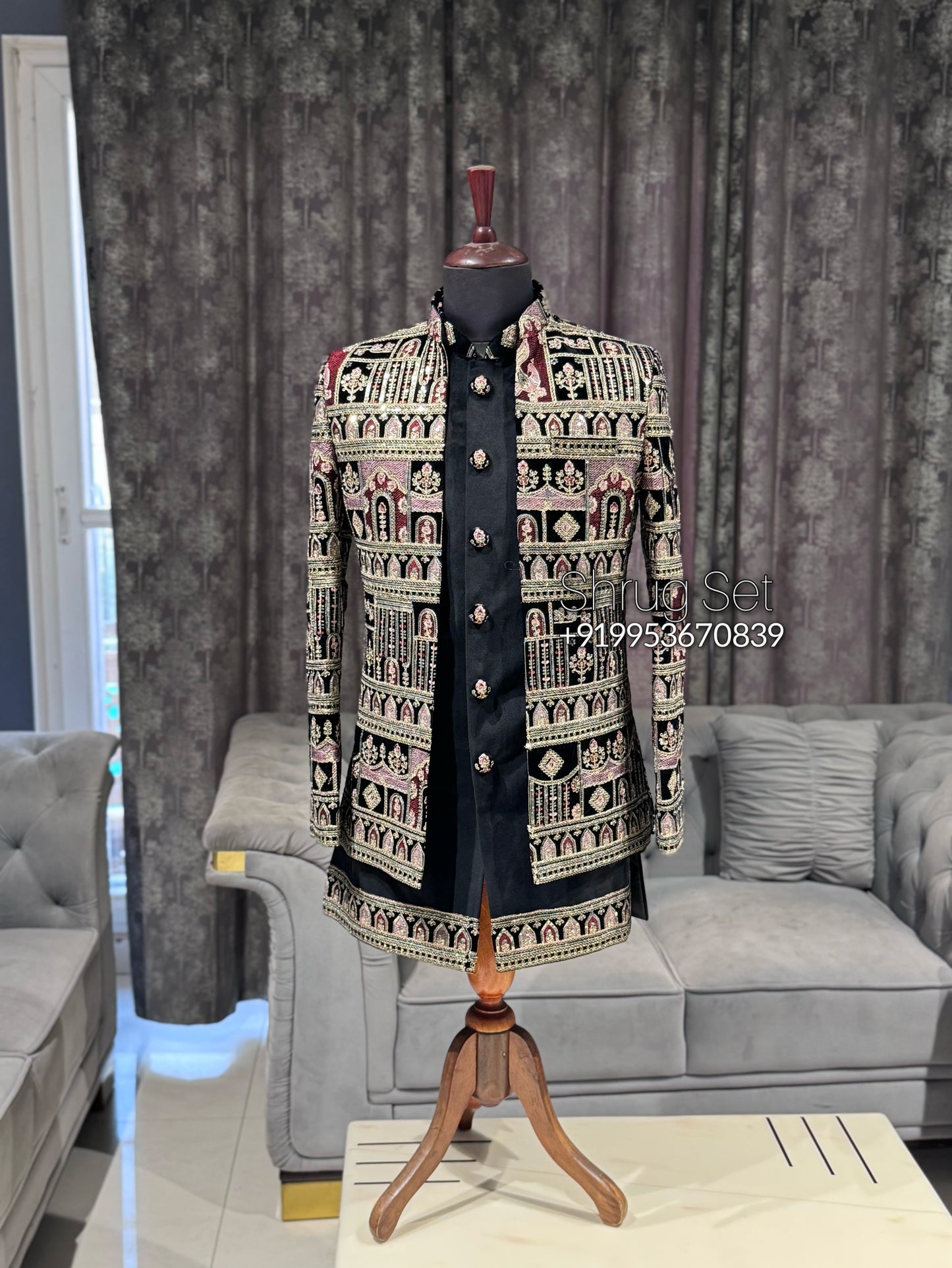 Black GoldenAntique Threadwork Shrug Set